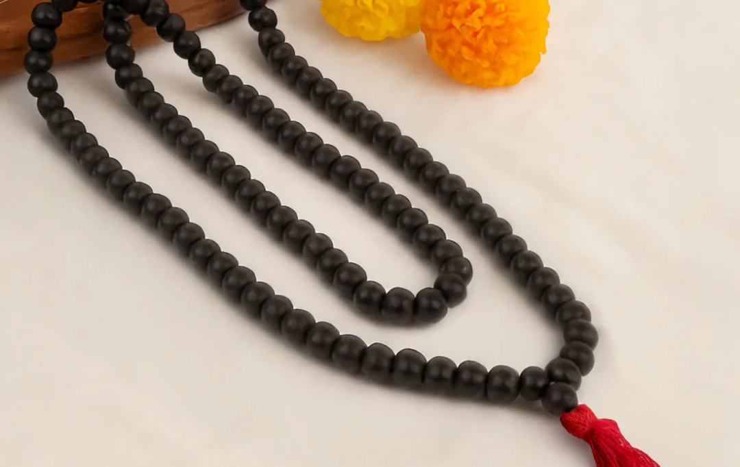 Karungali Mala Benefits: Simple Help for Peaceful Living