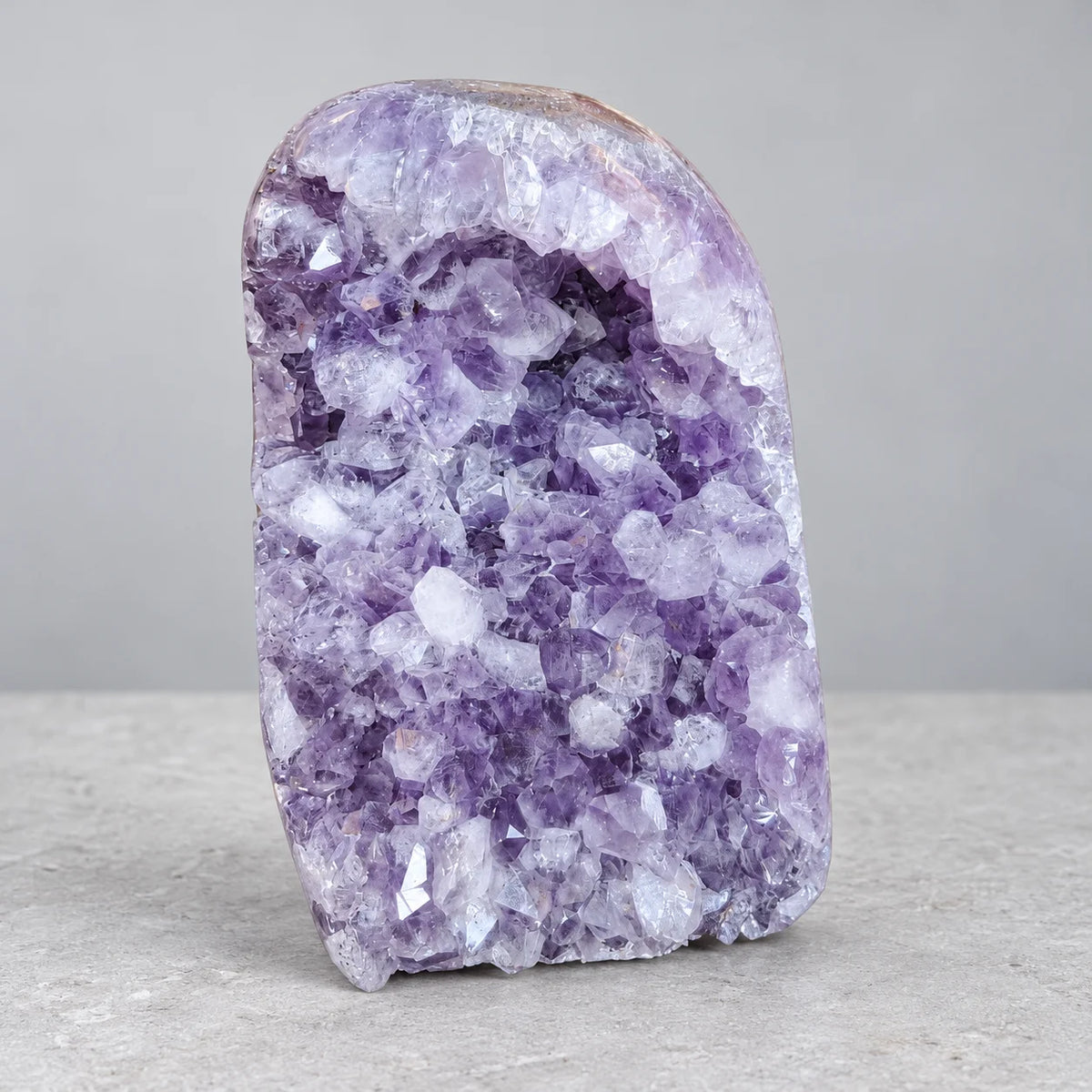 Amethyst Geodes (1.5-2Kg)