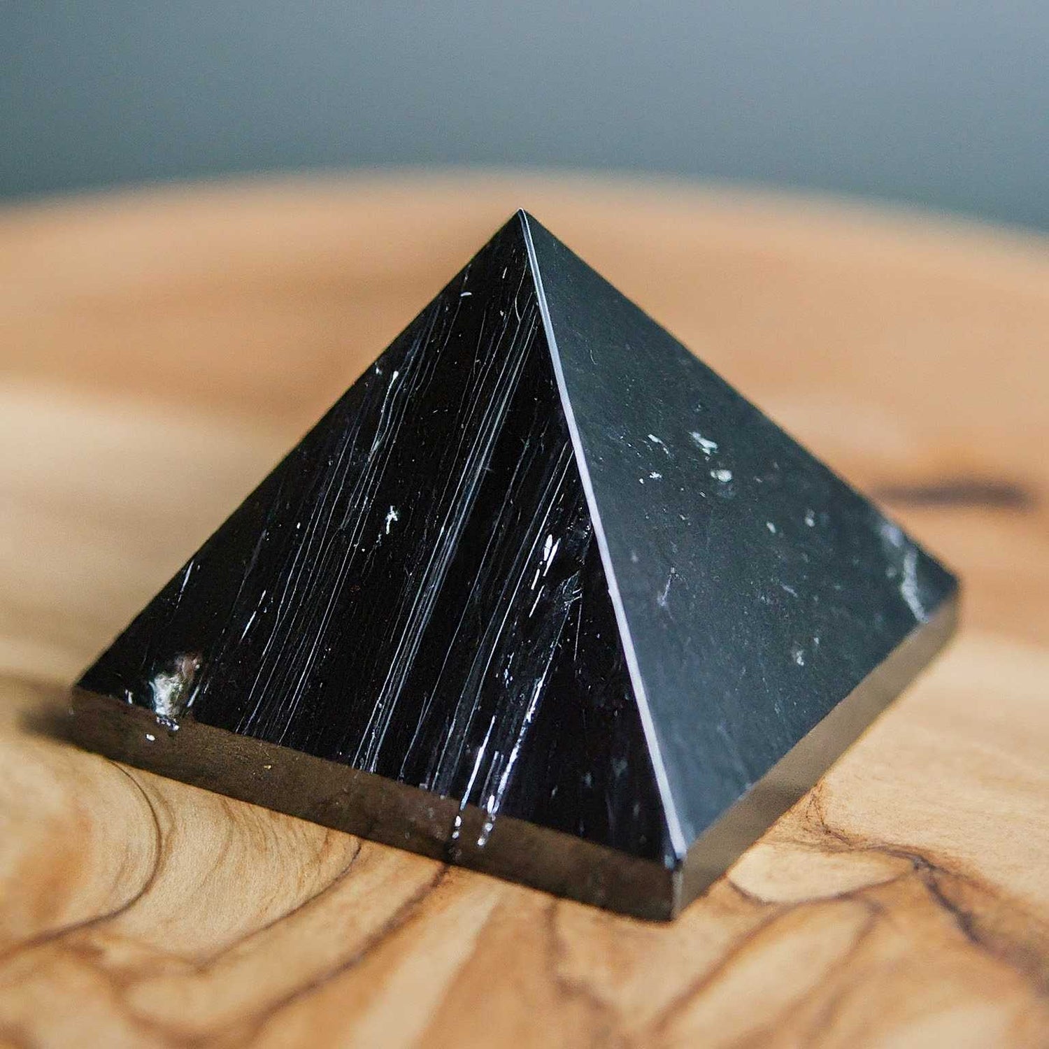 BlackTourmalinePyramid