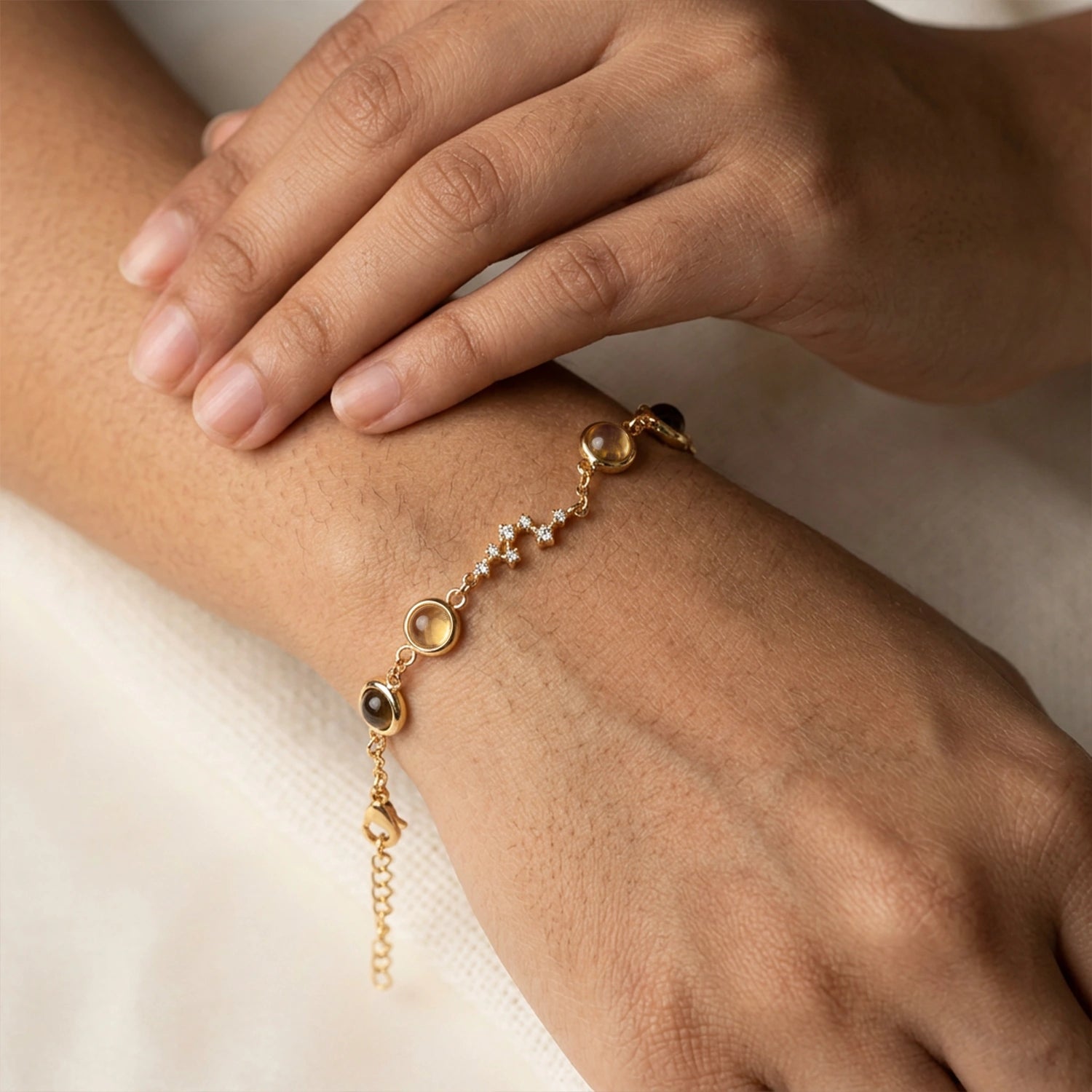 Pisces (मीन राशि) Zodiac Constellation Bracelet for Women
