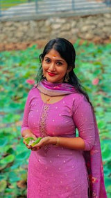 Charu Oberoi